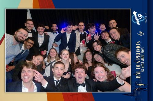 dtb2936650 C626910-FB BD378814 145 collage