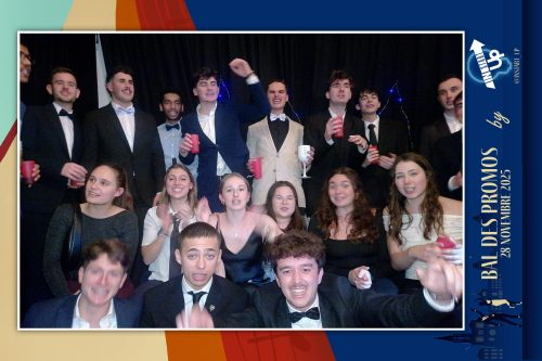 dtb2936650 C626910-FB BD378814 146 collage