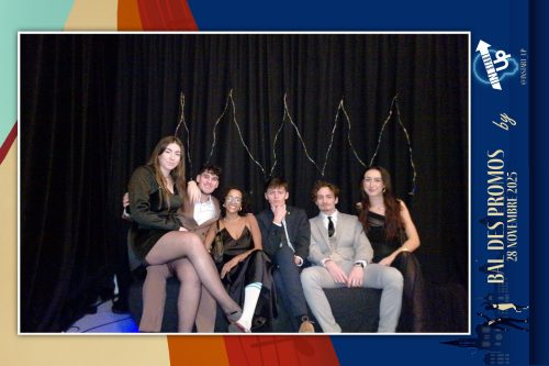 dtb2936650 C626910-FB BD378814 17 collage