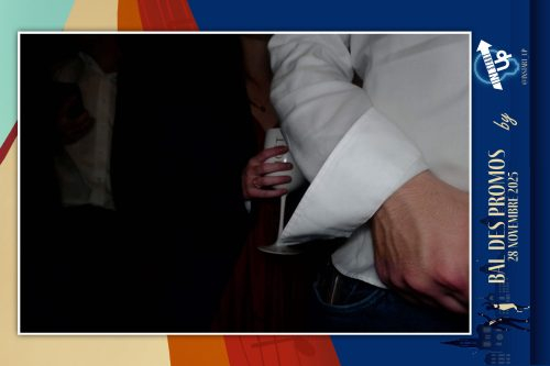 dtb2936650 C626910-FB BD378814 246 collage