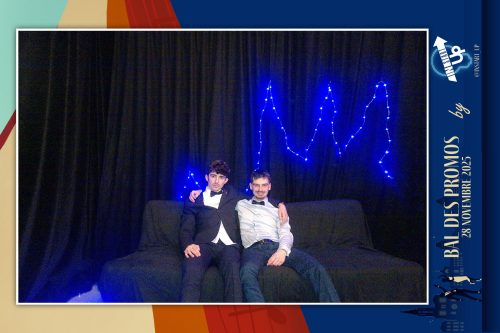 dtb2936650 C626910-FB BD378814 249 collage