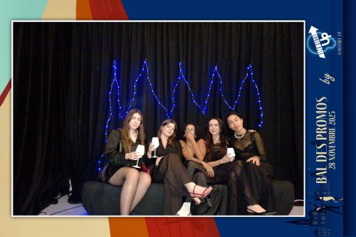 dtb2936650 C626910-FB BD378814 26 collage