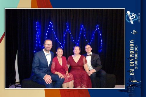 dtb2936650 C626910-FB BD378814 63 collage