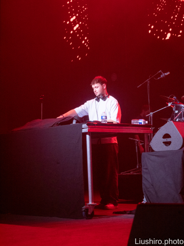 Liushiro.photo-1500200