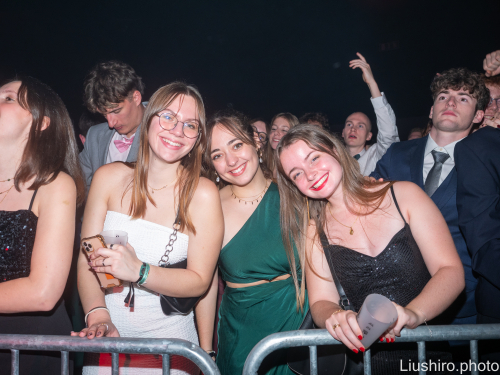 Liushiro.photo-1500235