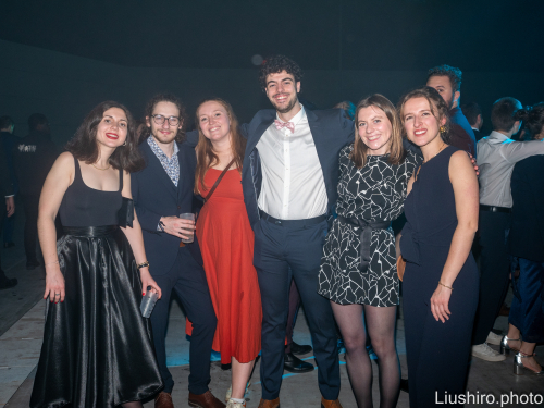 Liushiro.photo-1500300