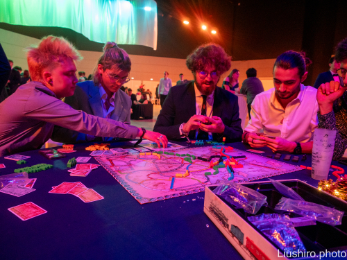 Liushiro.photo-1500373