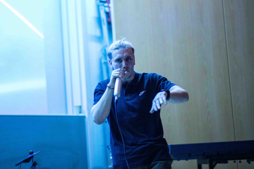 IncroyableTalent-100-sur-121